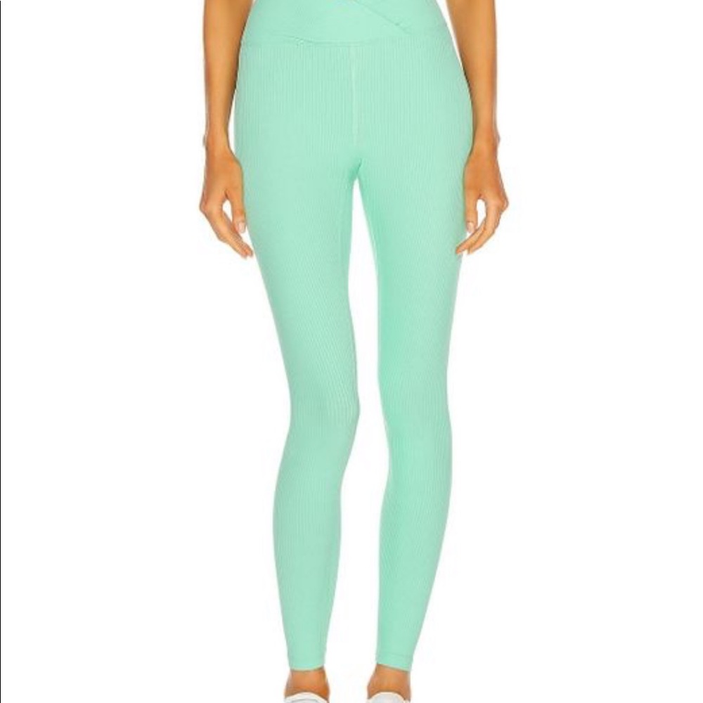 Year of Ours Mint Ribbed Leggings - Picture 4 of 11